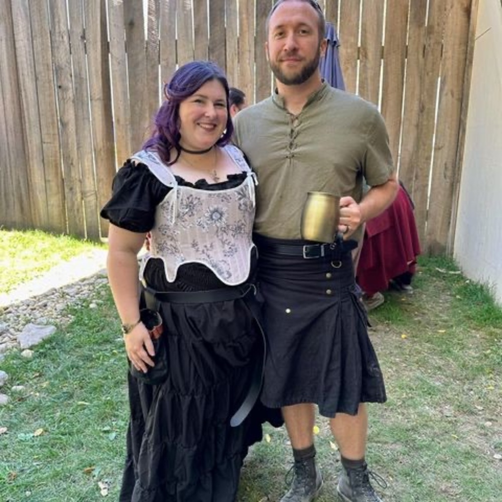 Meet your Posher, Liz